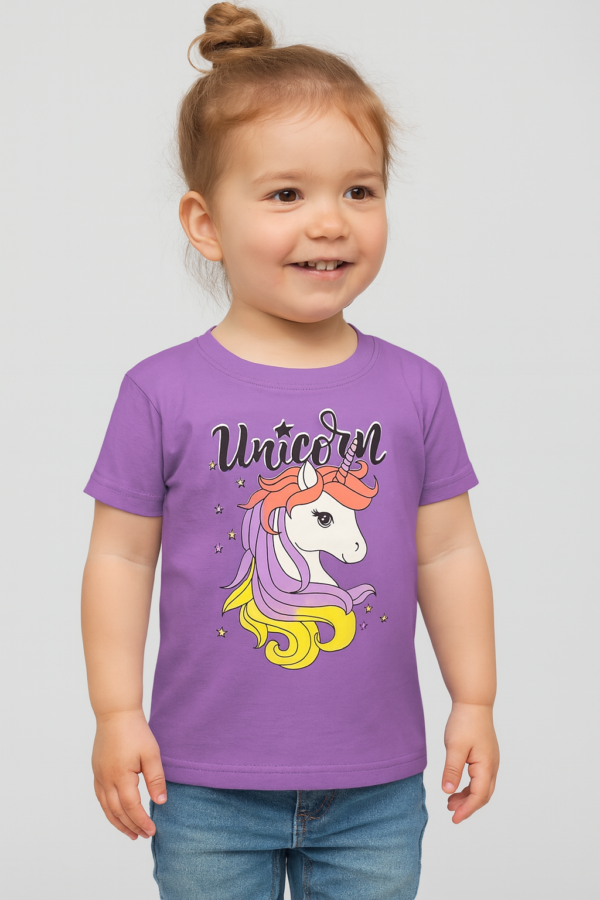 Girls' graphic t-shirt