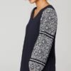 Embridered Puff-Sleeve Top