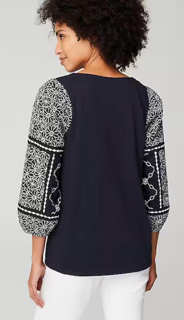 Embridered Puff-Sleeve Top