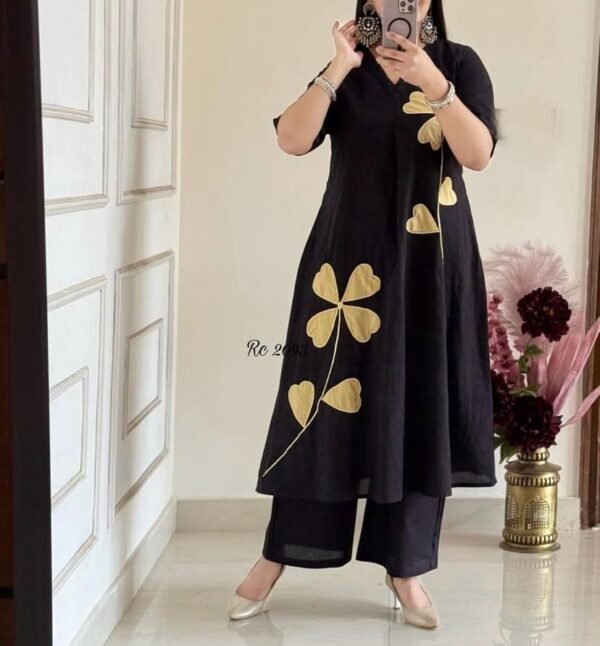 Floral Kurtha Set