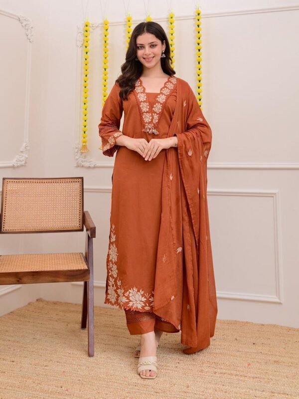 Terracotta Rose Threadwork Cotton Kurtha Pant Set With Dupatta