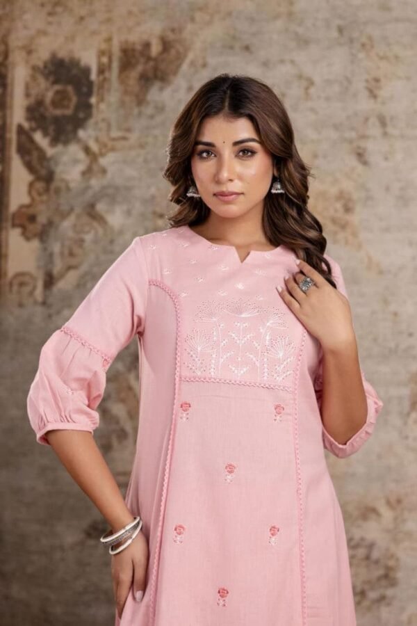 Rosewood Charm Kurta And Pant Set